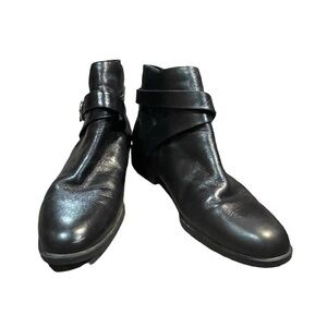 Danexx Black Leather‎ Ankle Boot